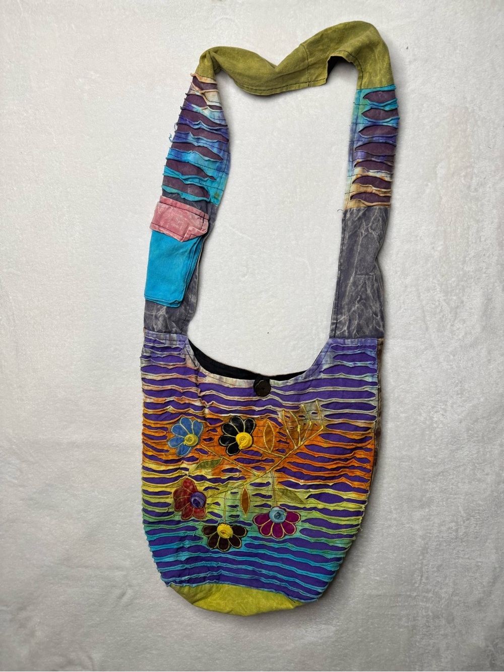 Rising International 100% Cotton  Multicolor Floral Patchwork Shoulder Bag